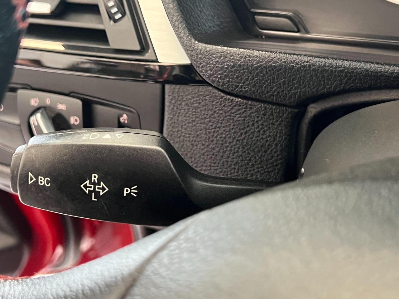 2014 BMW 3 Series 320i Xdrive+Heated Leather Seats+Sunroof+PushStart - Photo #43