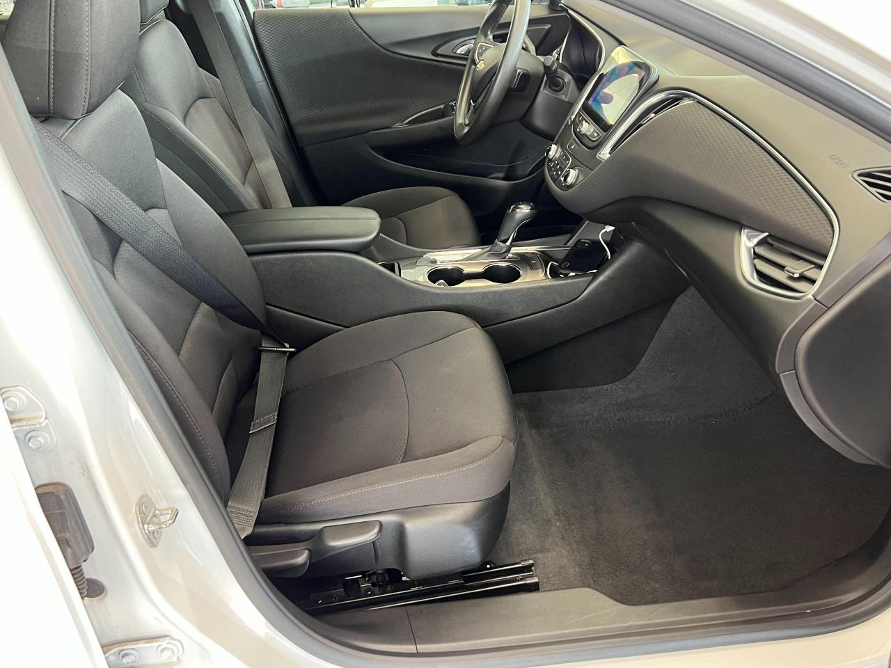 2019 Chevrolet Malibu LT+New Tires+Wheels+Remote Start+CAM+CLEAN CARFAX - Photo #20