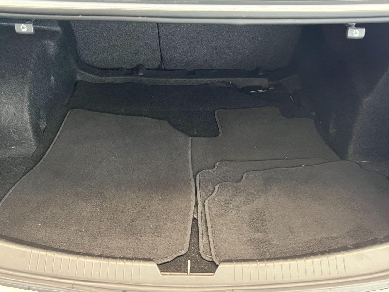 2019 Chevrolet Malibu LT+New Tires+Wheels+Remote Start+CAM+CLEAN CARFAX - Photo #24