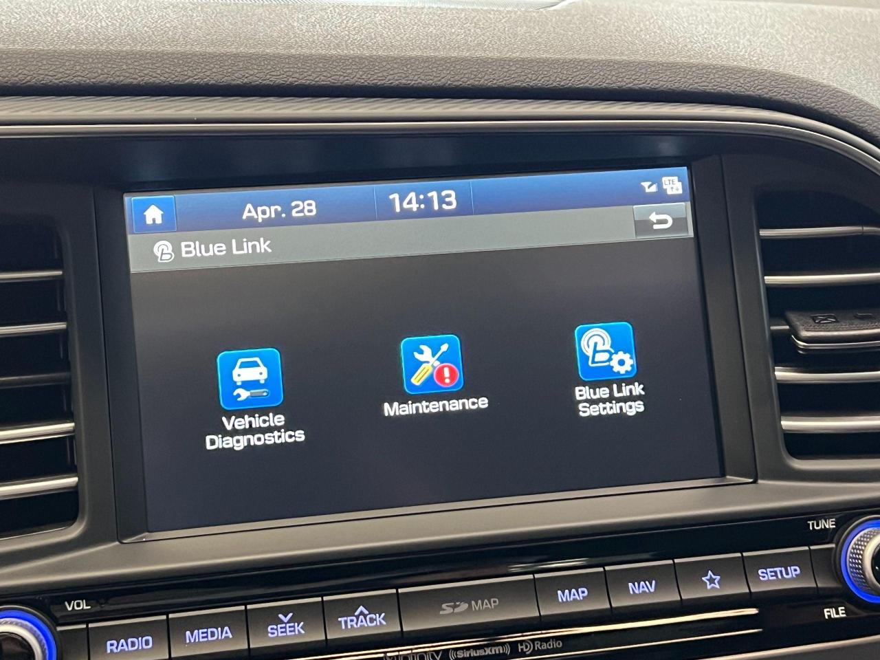 2020 Hyundai Elantra Ultimate+Adaptive Cruise+LaneKeep+BSM+CLEAN CARFAX Photo100