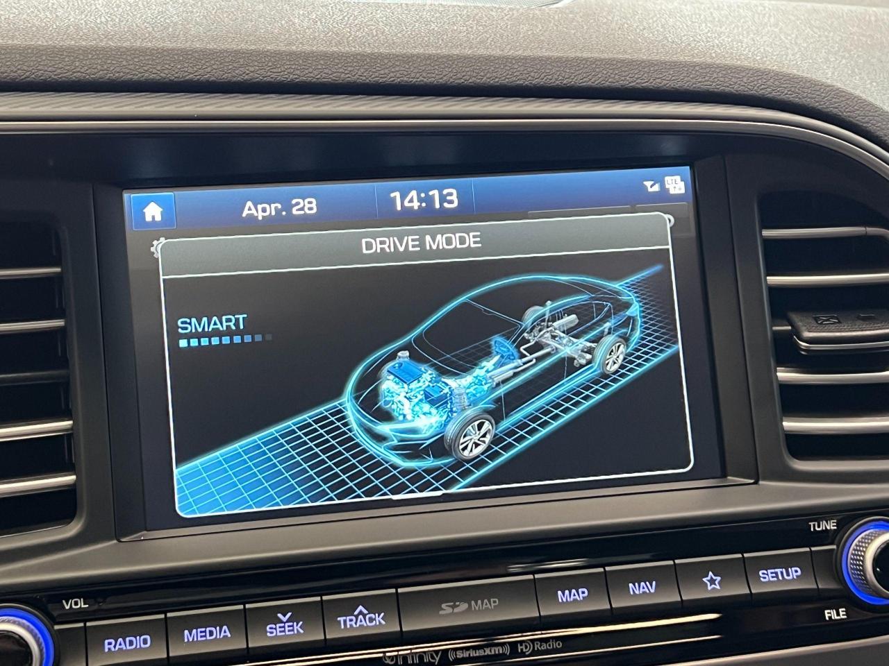 2020 Hyundai Elantra Ultimate+Adaptive Cruise+LaneKeep+BSM+CLEAN CARFAX - Photo #37