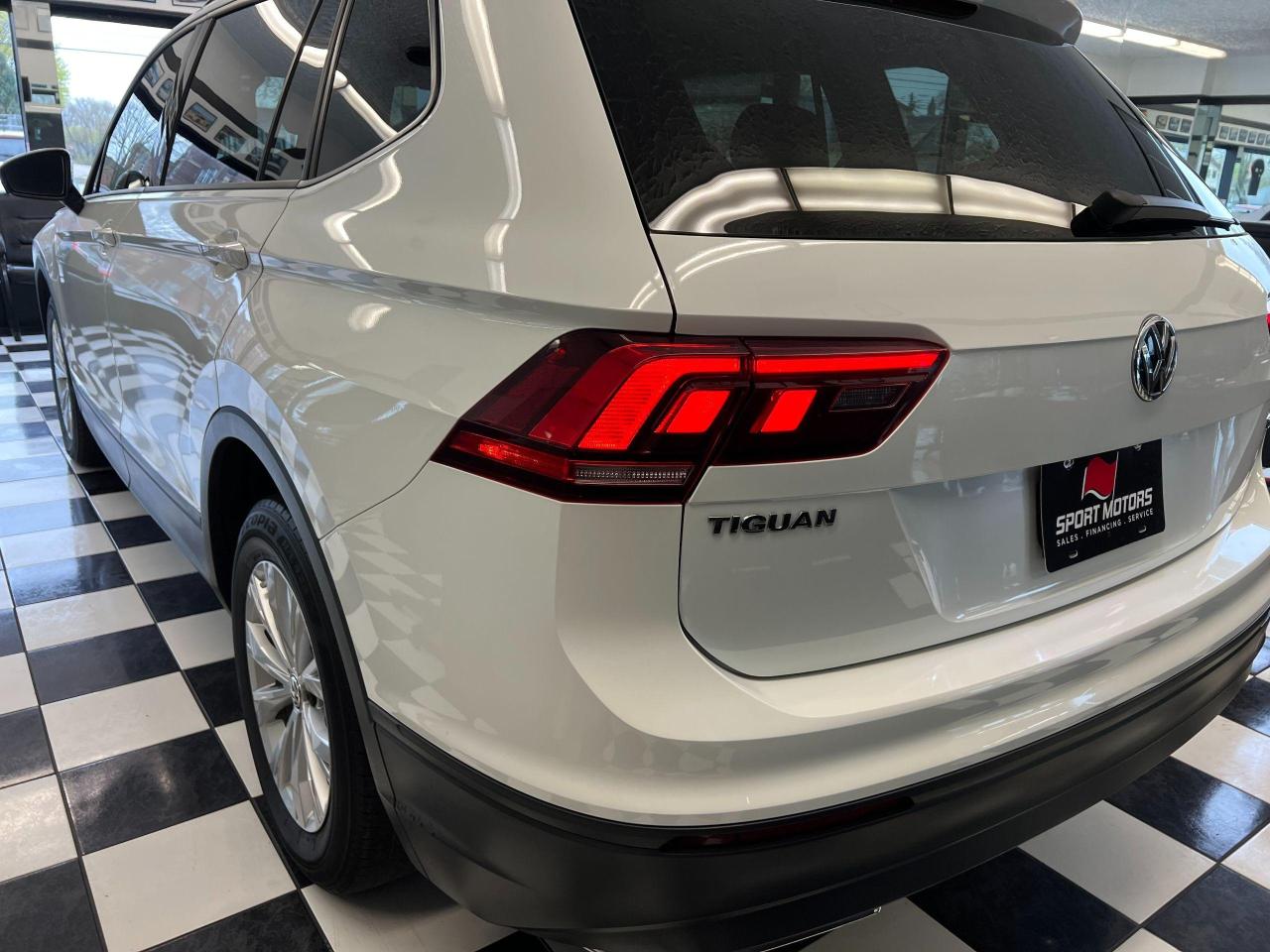 2018 Volkswagen Tiguan 4Motion+ApplePlay+Camera+Heated Seats+CLEAN CARFAX Photo110