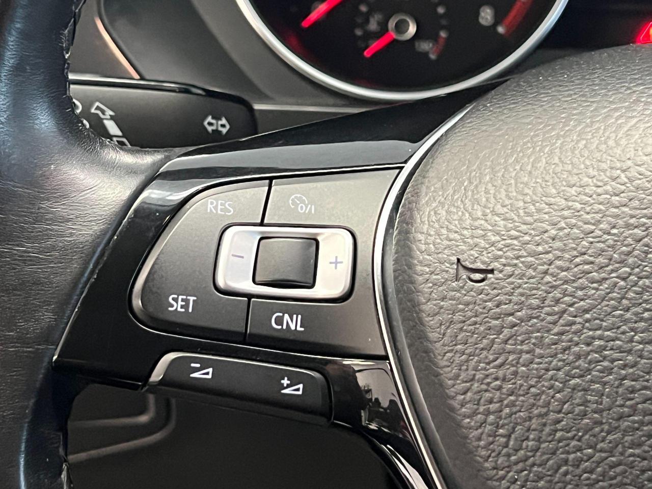 2018 Volkswagen Tiguan 4Motion+ApplePlay+Camera+Heated Seats+CLEAN CARFAX Photo115