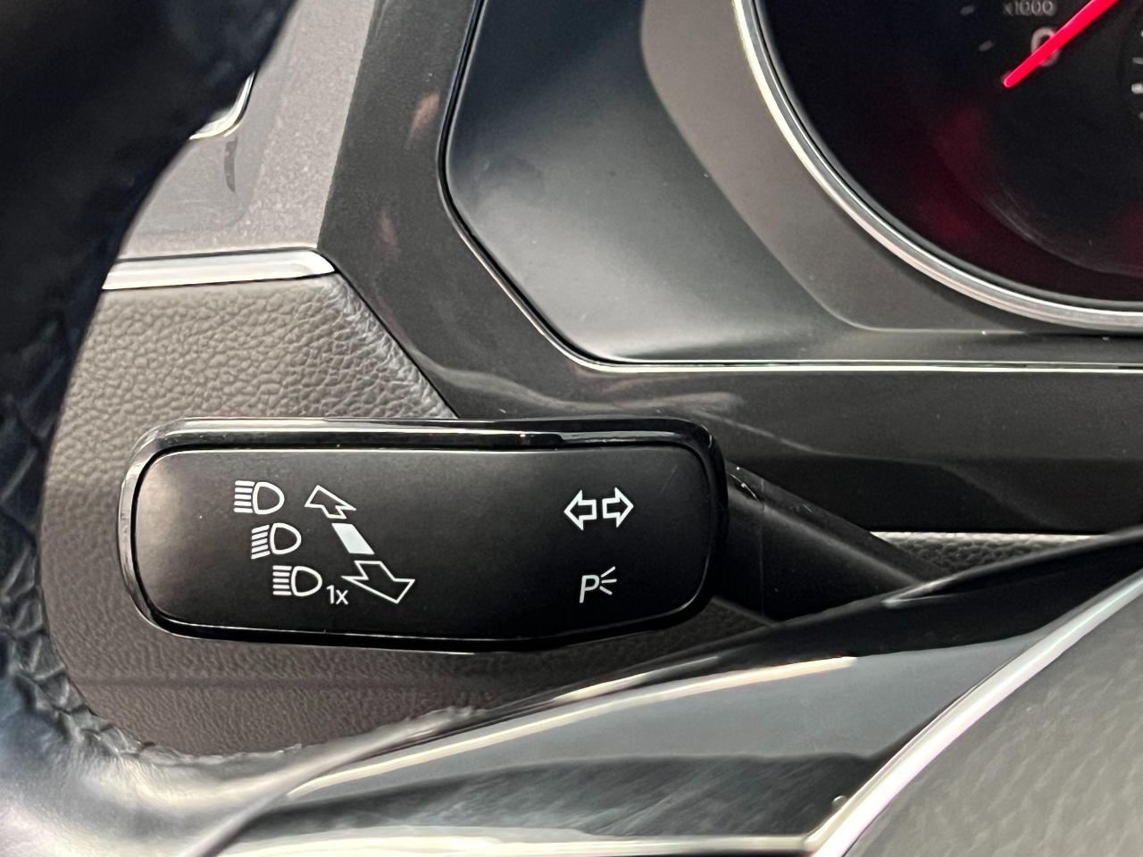 2018 Volkswagen Tiguan 4Motion+ApplePlay+Camera+Heated Seats+CLEAN CARFAX Photo117