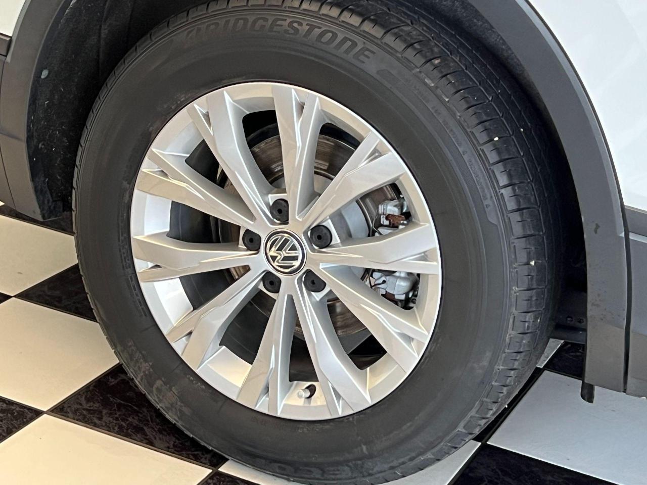 2018 Volkswagen Tiguan 4Motion+ApplePlay+Camera+Heated Seats+CLEAN CARFAX - Photo #58