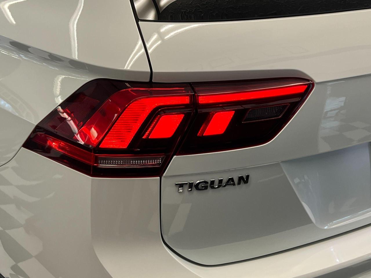 2018 Volkswagen Tiguan 4Motion+ApplePlay+Camera+Heated Seats+CLEAN CARFAX Photo129