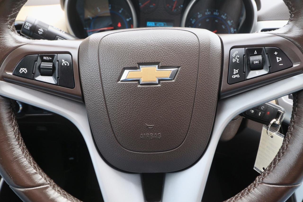 2014 Chevrolet Cruze 2LT | Auto | Leather | Sunroof | Nav | Cam | Tints Photo32