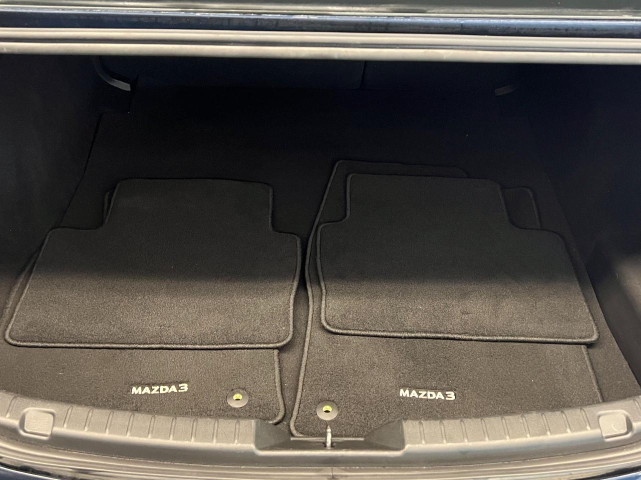 2021 Mazda MAZDA3 GX+ApplePlay+Remote Start+Blind Spot+CLEAN CARFAX Photo88