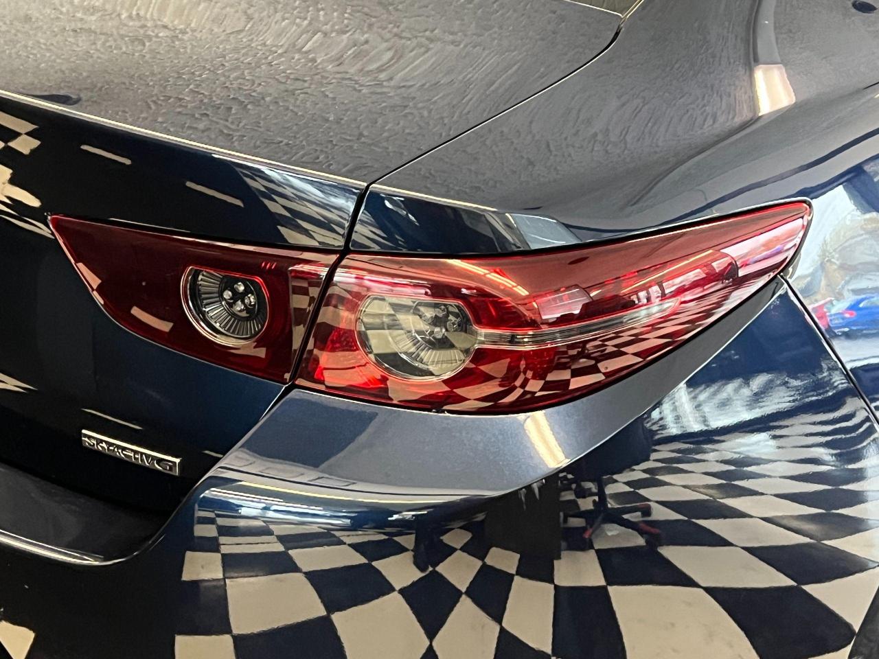 2021 Mazda MAZDA3 GX+ApplePlay+Remote Start+Blind Spot+CLEAN CARFAX Photo122