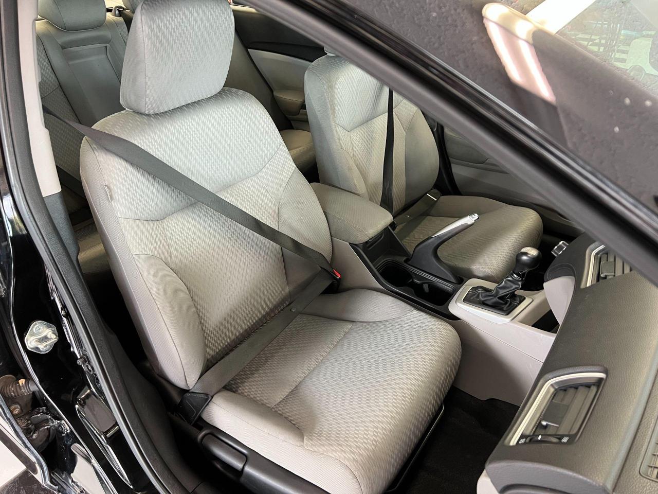 2015 Honda Civic LX+A/C+Camera+Heated Seats+New Tires+CLEAN CARFAX - Photo #22