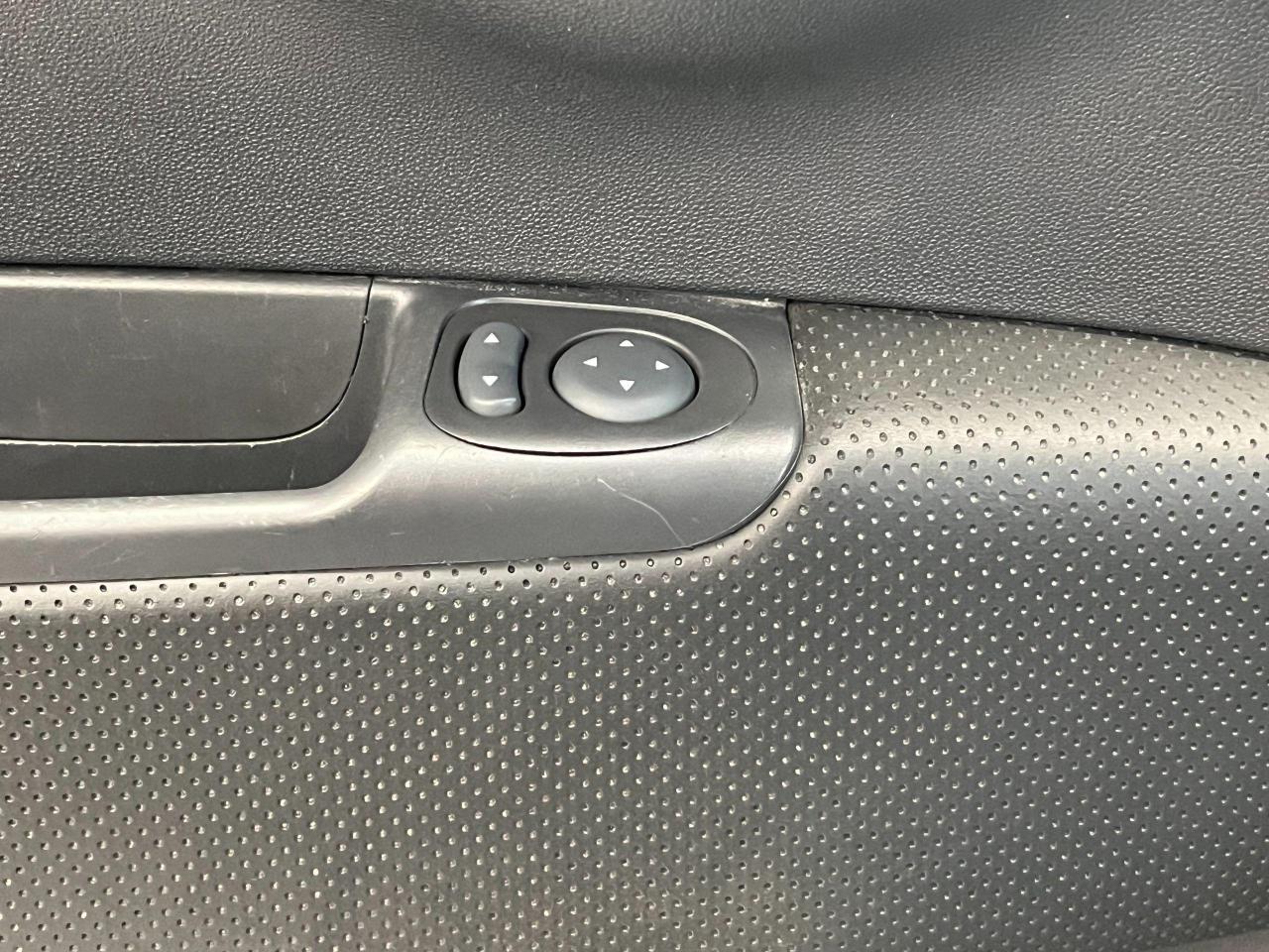 2015 Fiat 500 SPORT+Bluetooth+Heated Seats+A/C Photo82