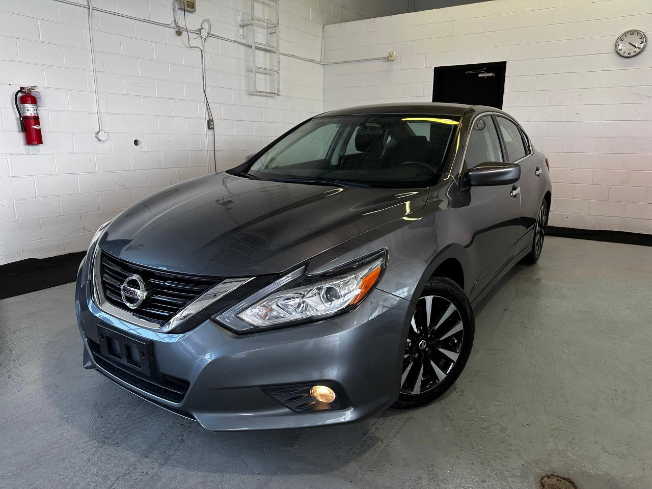 2018 Nissan Altima 2.5 SV - Photo #1