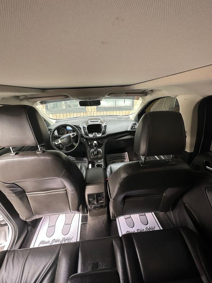 2015 Ford Escape  Photo