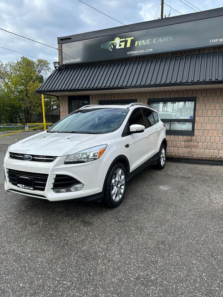 2015 Ford Escape  Photo2
