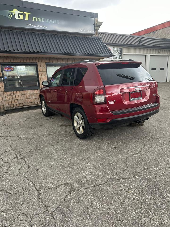 2014 Jeep Compass  Photo