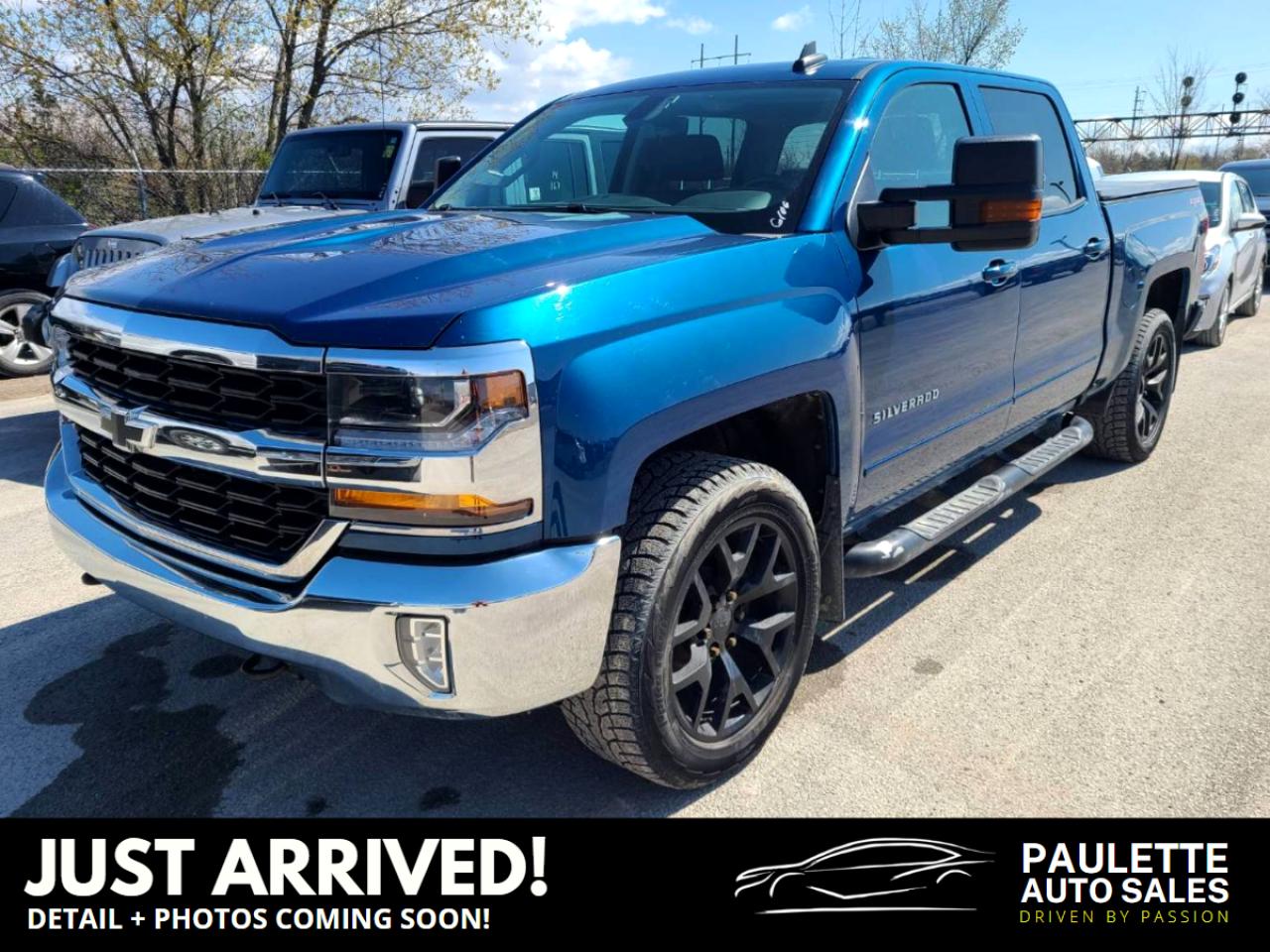 2018 Chevrolet Silverado 1500 LT / Clean CarFax / NAV / Black Alloys - Photo #1