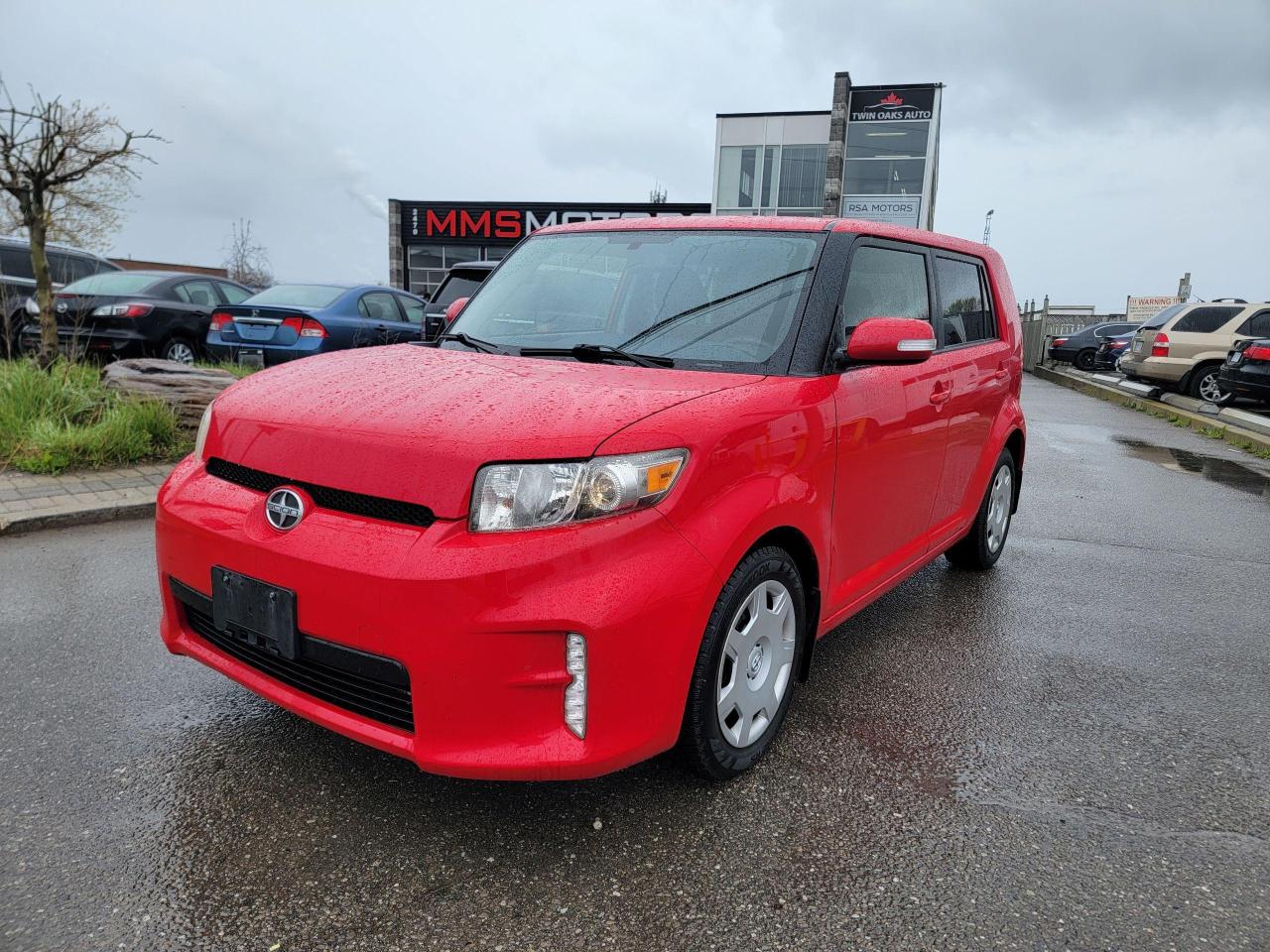 2013 Scion xB 5-SPEED | HATCHBACK - Photo #1