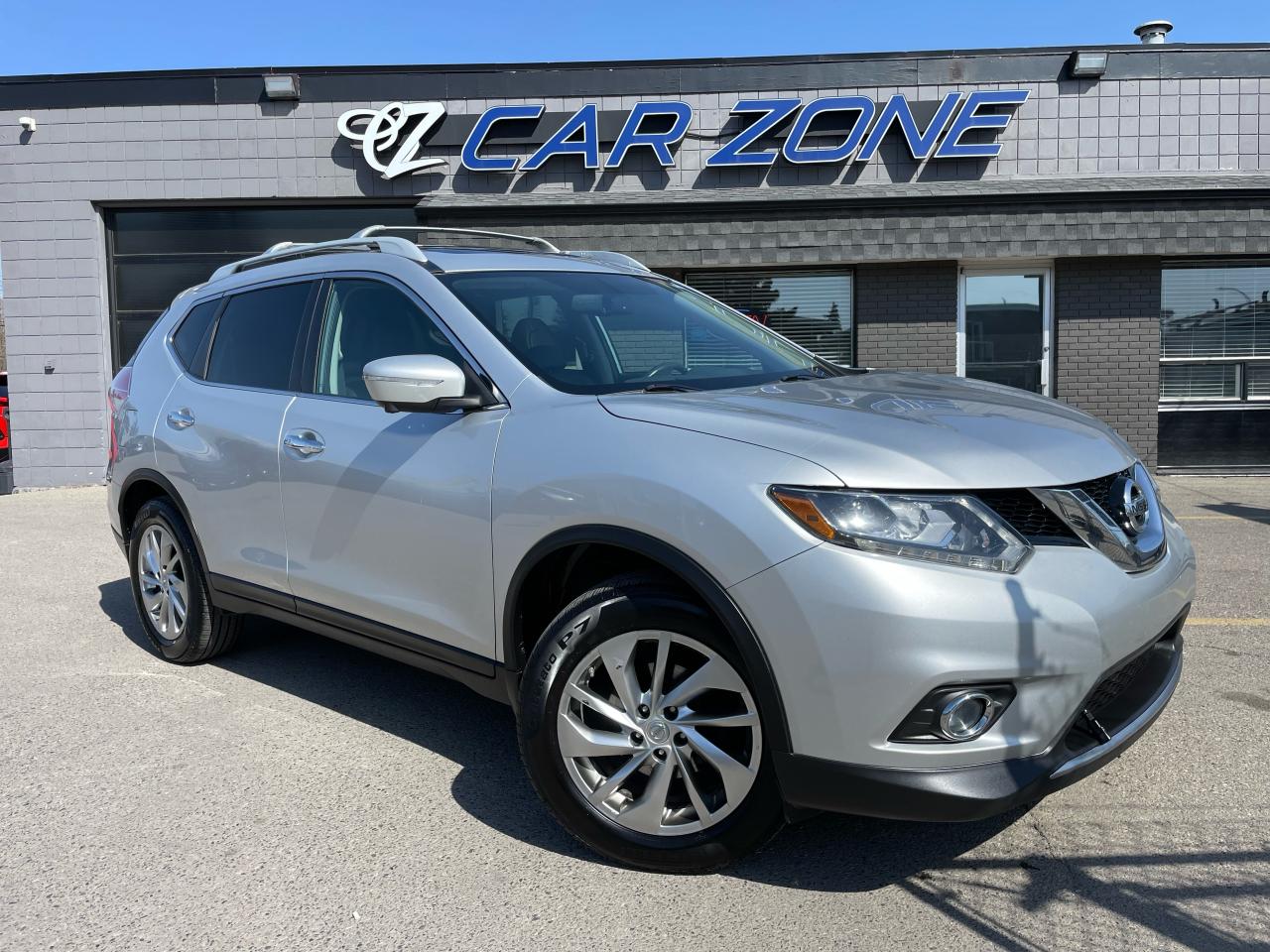Used 2014 Nissan Rogue SL AWD LOADED for sale in Calgary, AB