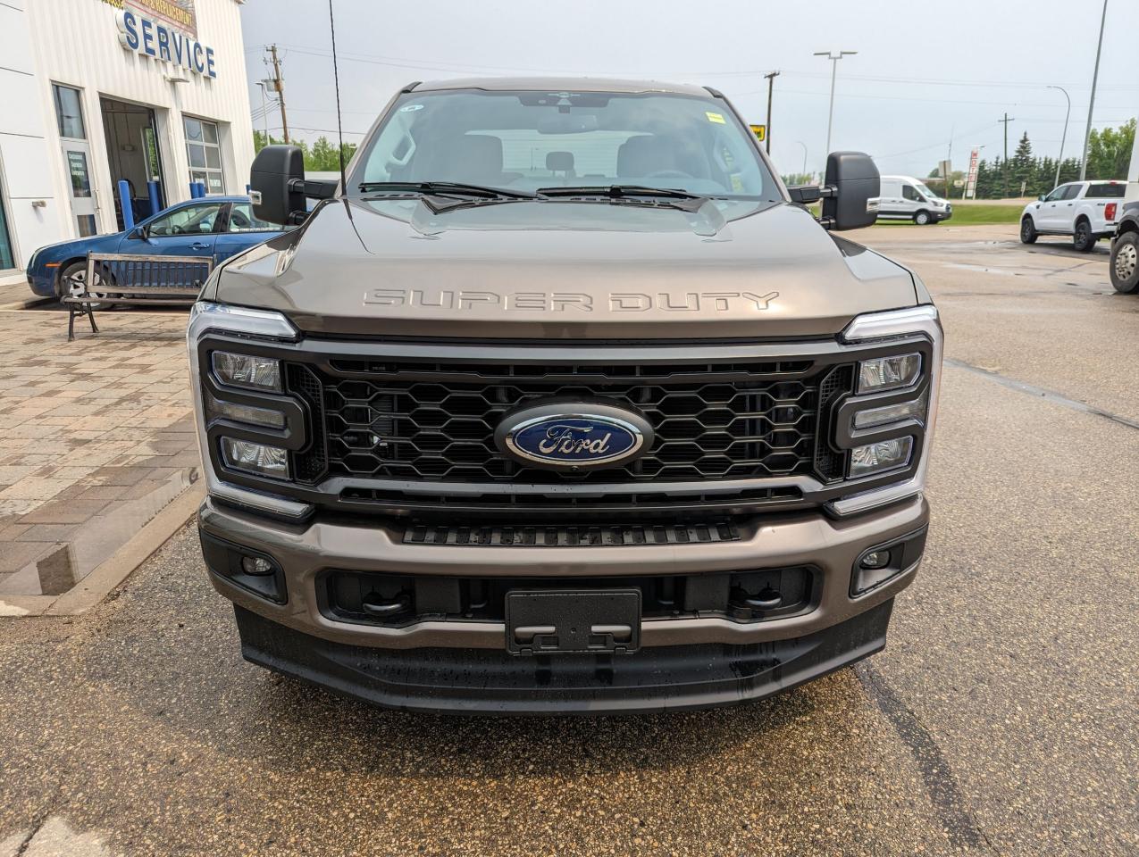 2023 Ford F-250 Super Duty SRW XLT Photo5