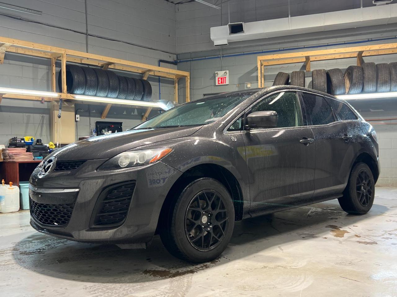 Used 2011 Mazda CX-7 Sunroof * Heated Leather Seats * Power Front Seats * Cruise Control * Steering Wheel Controls * Hands Free Calling * AM/FM/CD/AUX * Automatic/Manual M for sale in Cambridge, ON