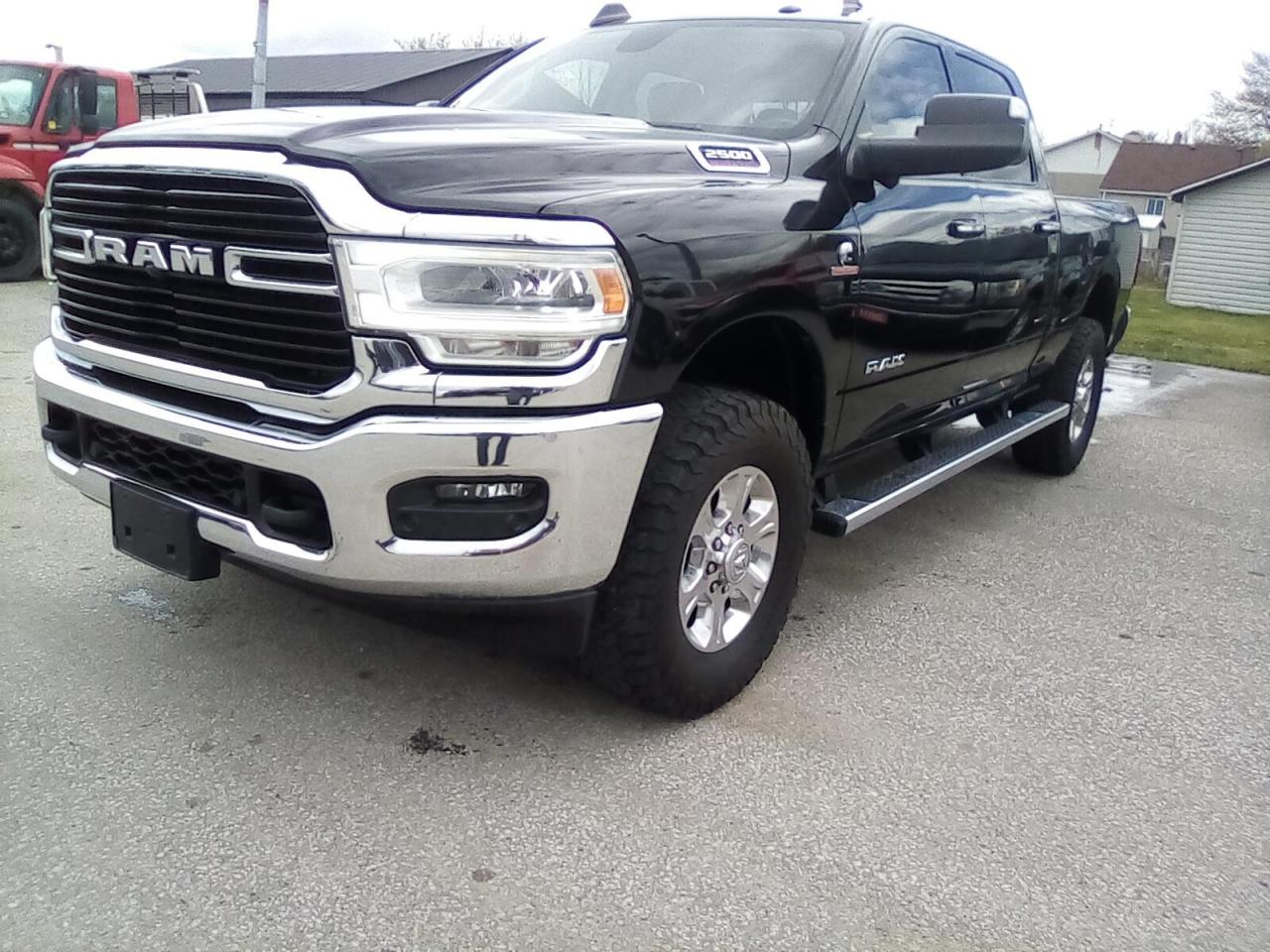 Used 2019 RAM 2500 Tradesman Crew Cab SWB 4WD for sale in Leamington, ON