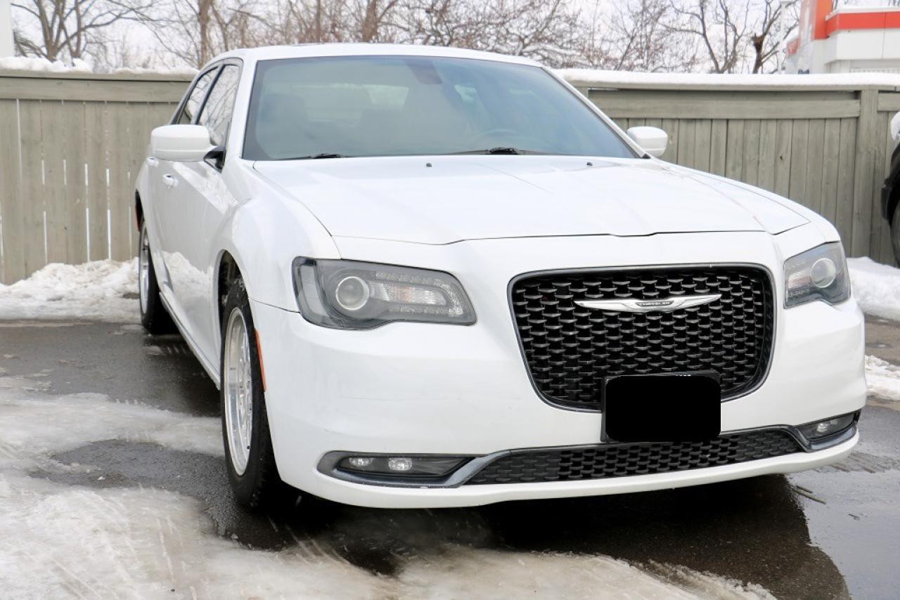 Used 2019 Chrysler 300 S | RWD | SUN/MOONROOF | NAV | LEATHER SEATS for sale in Welland, ON