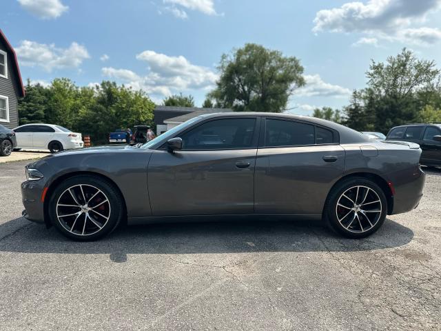 2017 Dodge Charger SXT Certified Photo6