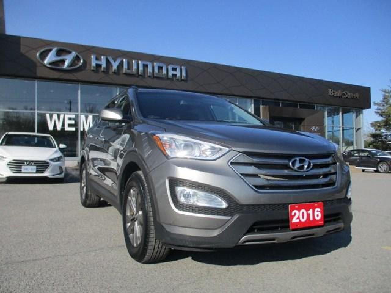 Used 2016 Hyundai Santa Fe Sport FWD 4DR 2.4L PREMIUM for sale in Ottawa, ON