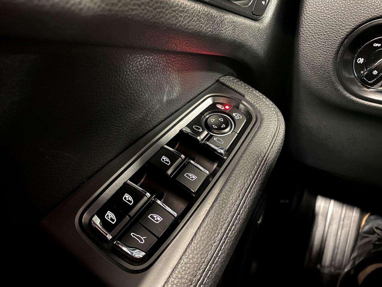 2021 Porsche Macan AWD|NAV|BOSE|360CAM|PANOROOF|LEATHER|OFFROADMODE|+ Photo