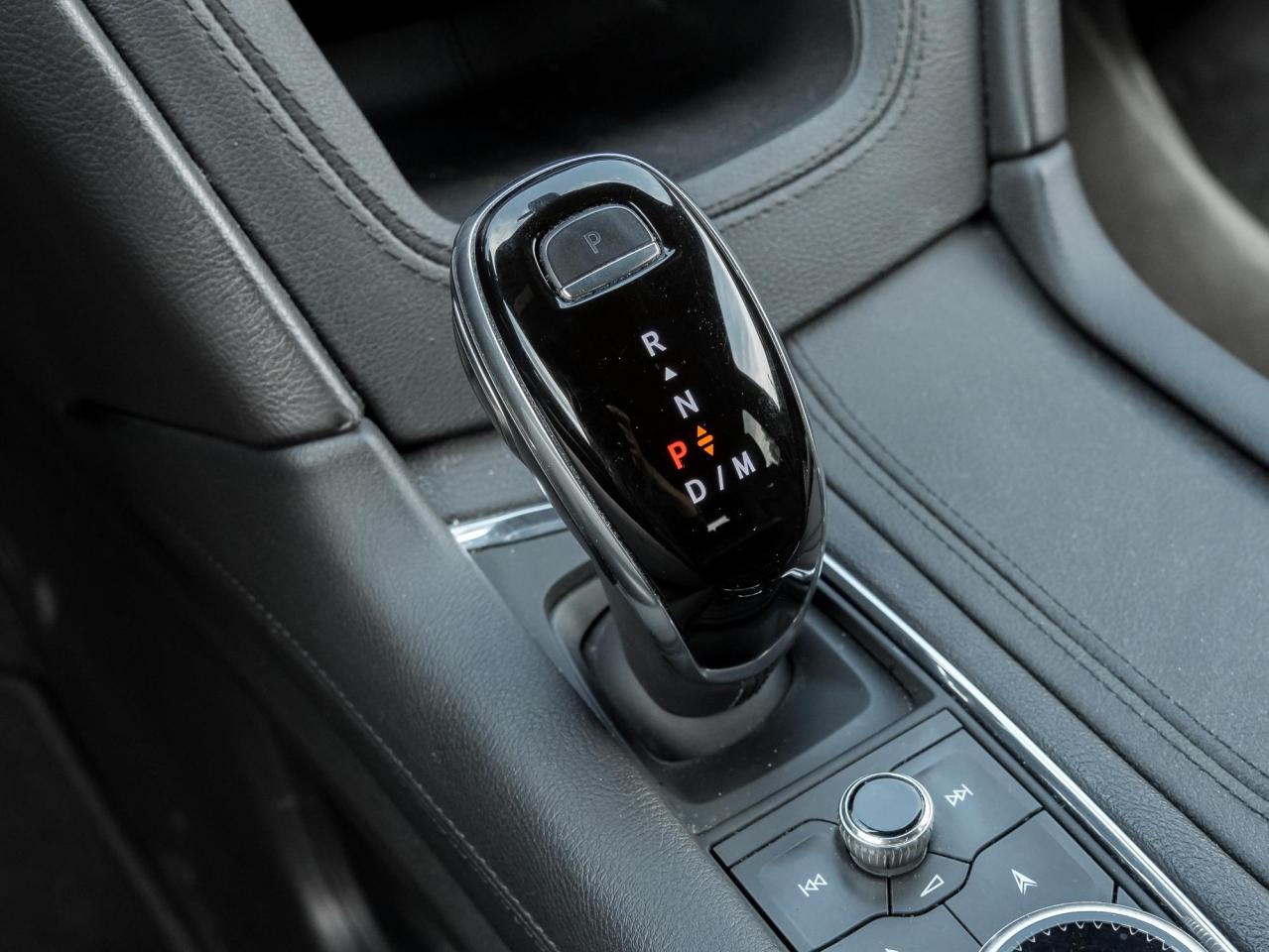 2020 Cadillac XT5 Sport AWD Photo