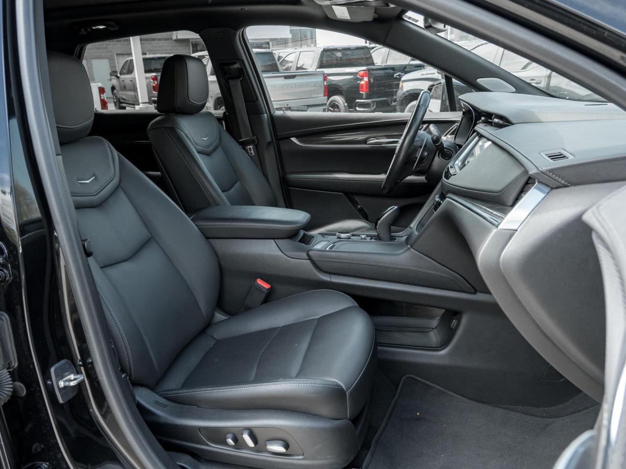 2020 Cadillac XT5 Sport AWD Photo