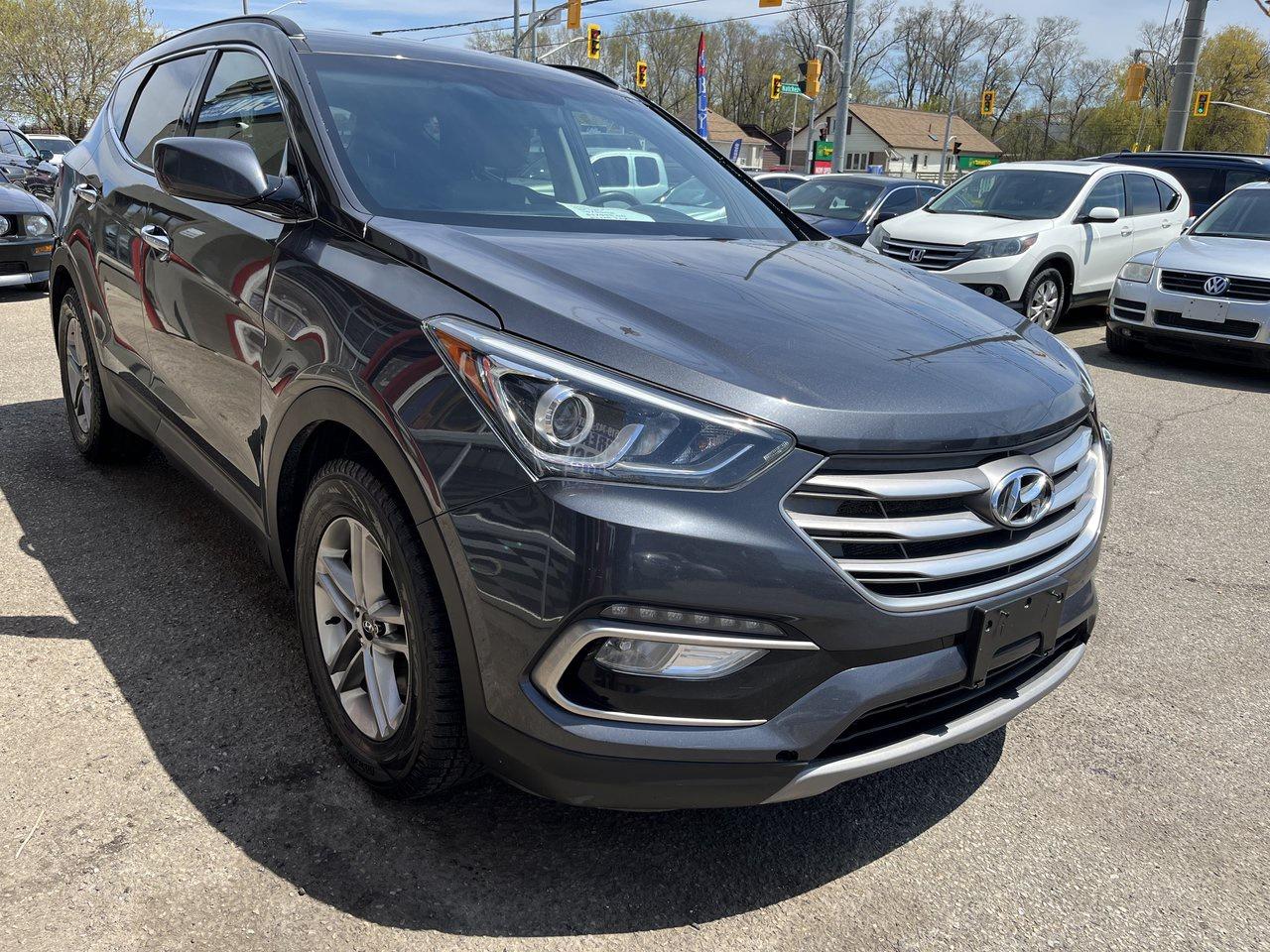2018 Hyundai Santa Fe Sport SPORT Photo2