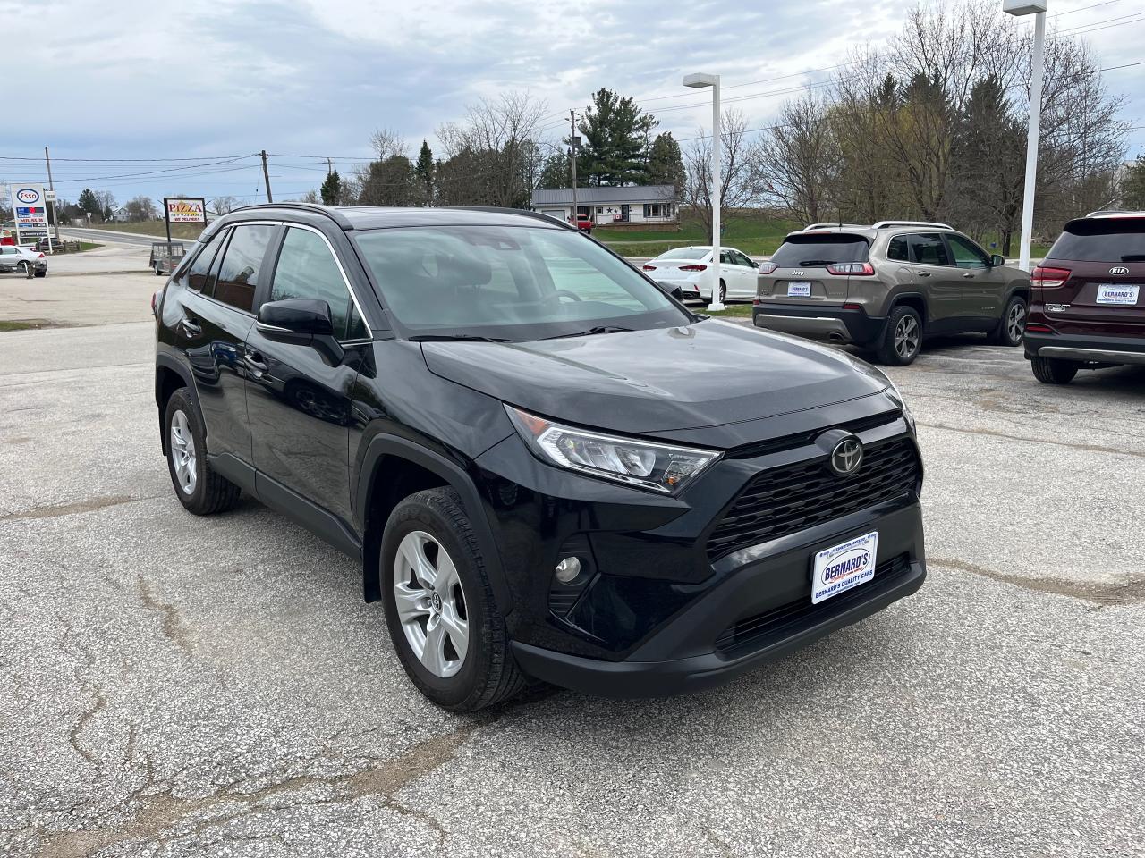 Used 2020 Toyota RAV4 XLE AWD for sale in Flesherton, ON