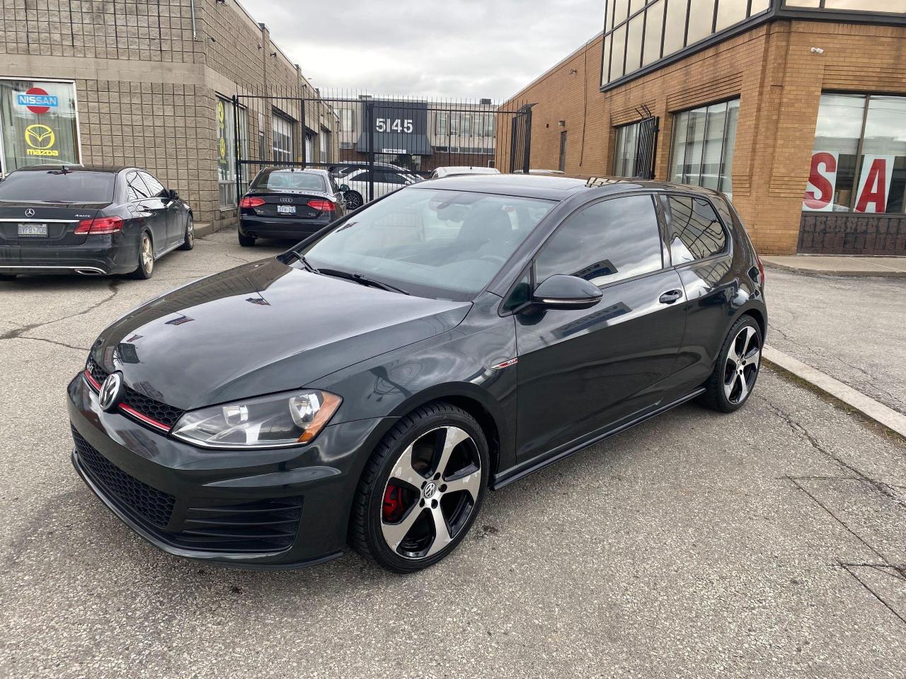 Used 2015 Volkswagen Golf  for sale in North York, ON