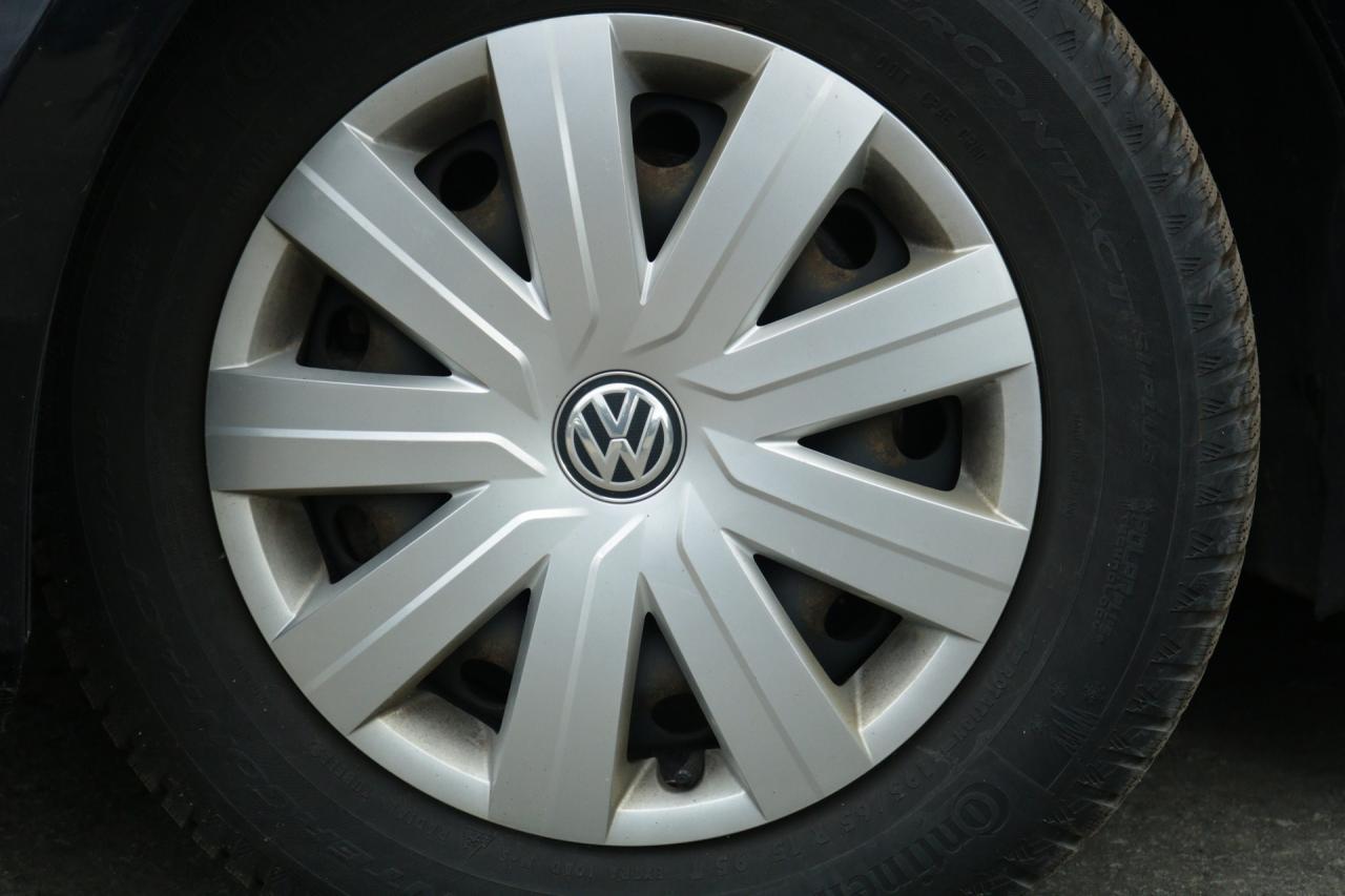 2015 Volkswagen Jetta Trendline - Photo #4