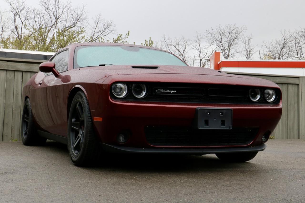 Used 2021 Dodge Challenger SXT PLUS | RWD | HTD LTHR SEATS | ANDRD/APPLE CAP for sale in Welland, ON