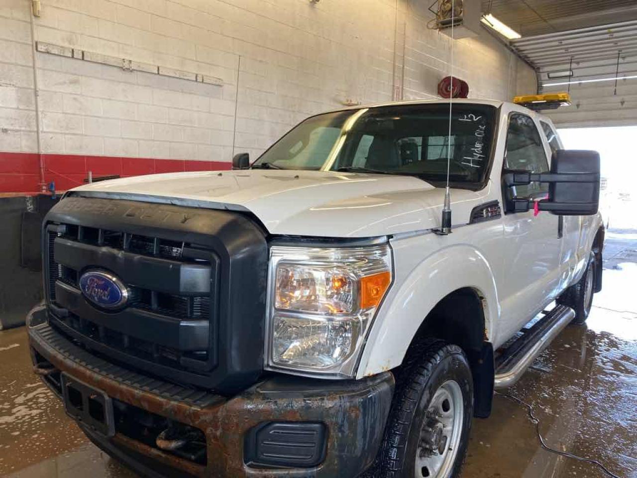 Used 2014 Ford F-250 Super Duty for sale in Innisfil, ON