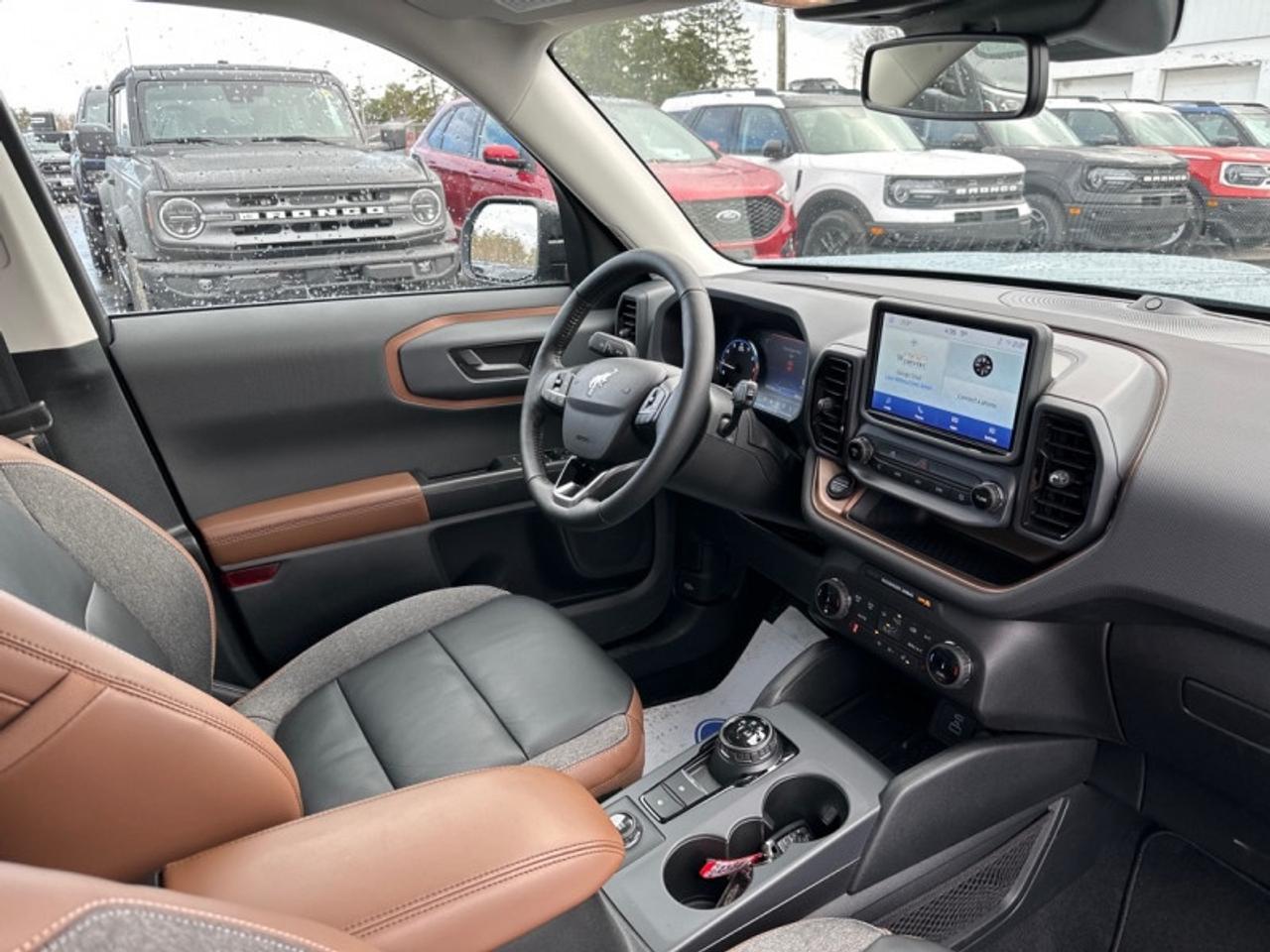 2022 Ford Bronco Sport Outer Banks - Low Photo