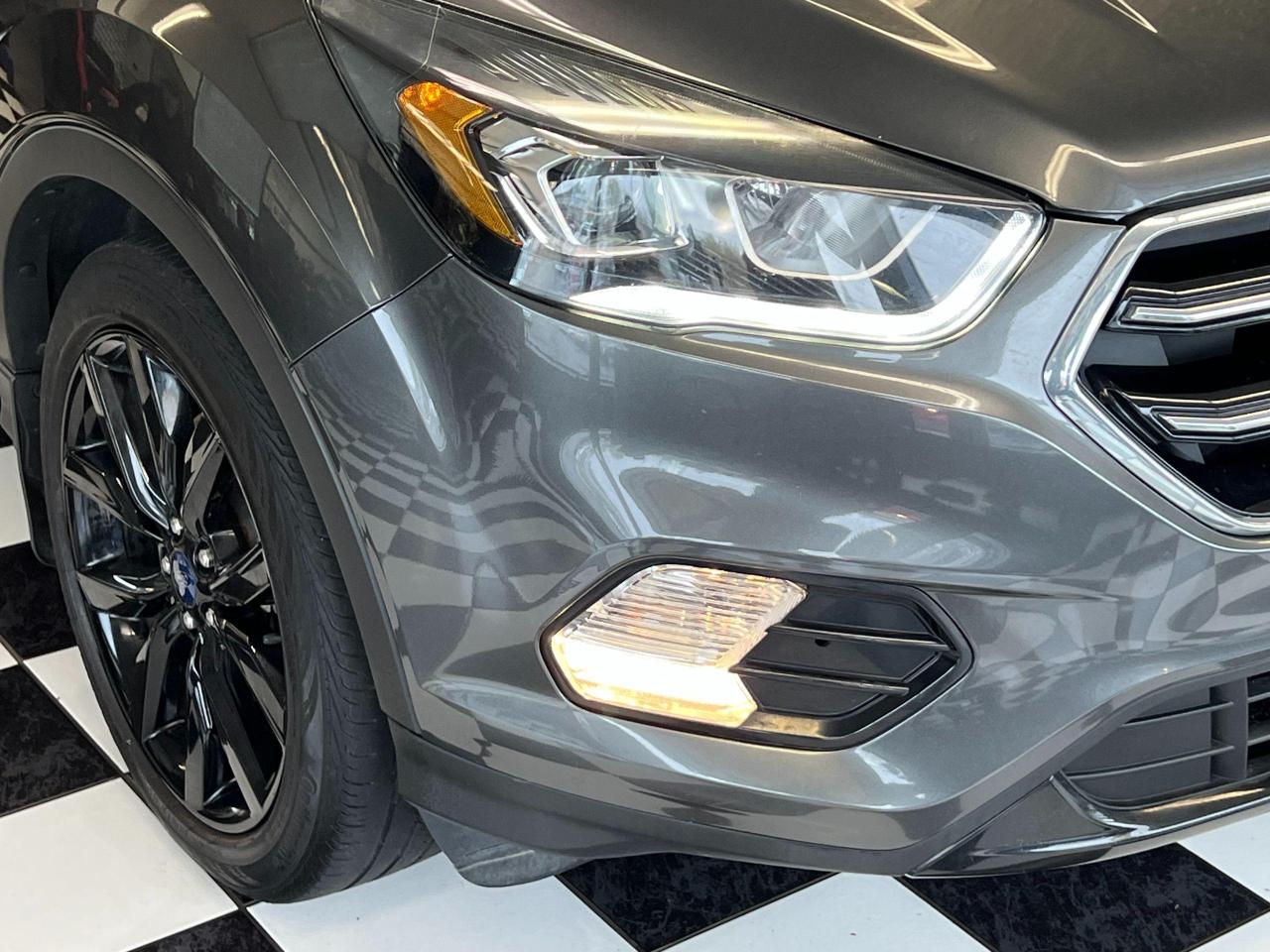 2017 Ford Escape SE APPEARANCE PKG 4WD+GPS+Apple Play+CLEAN CARFAX - Photo #38