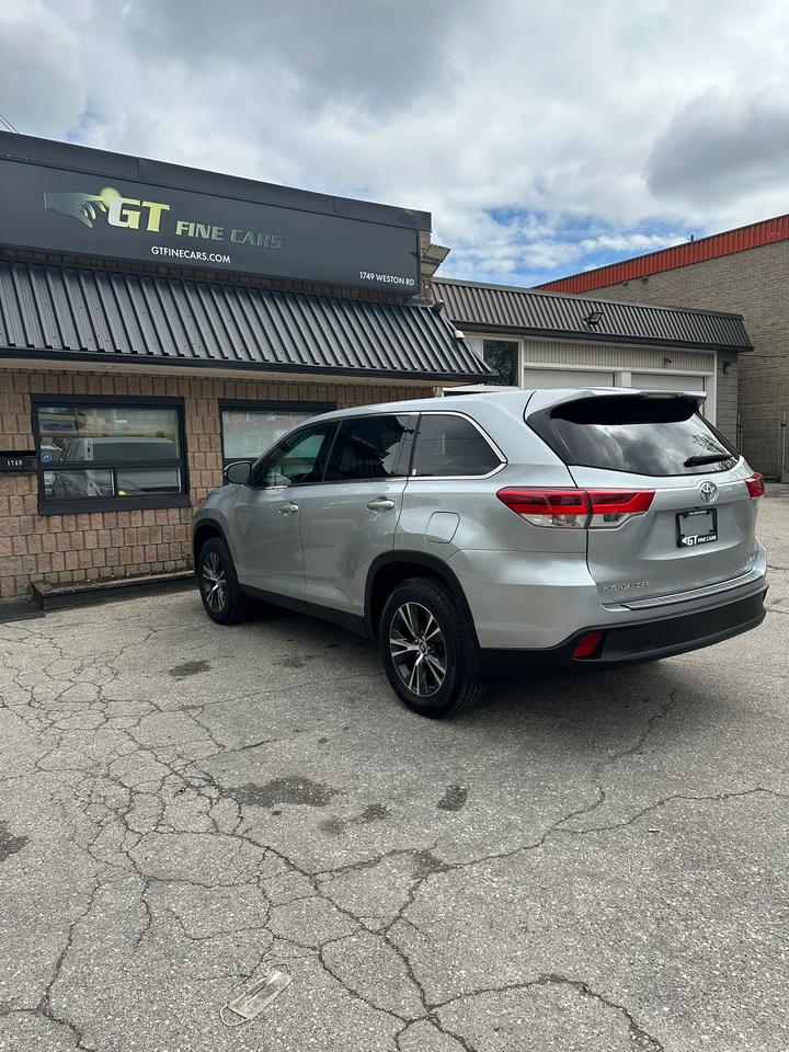 2019 Toyota Highlander  Photo