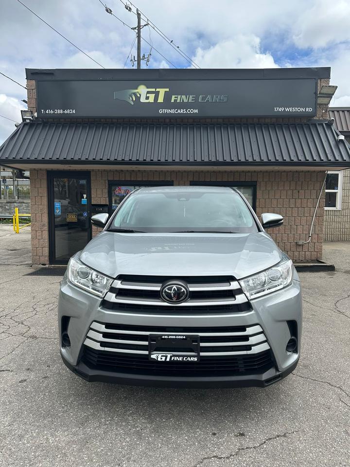 2019 Toyota Highlander  - Photo #1