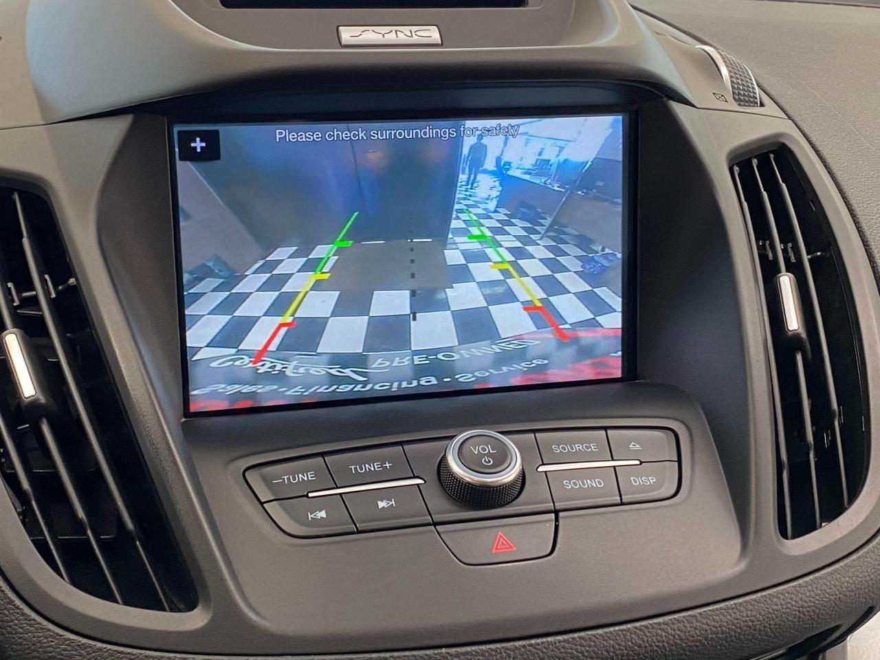 2017 Ford Escape SE+APPLEPLAY+GPS+CAMERA+SENSORS+Heated Seats - Photo #11