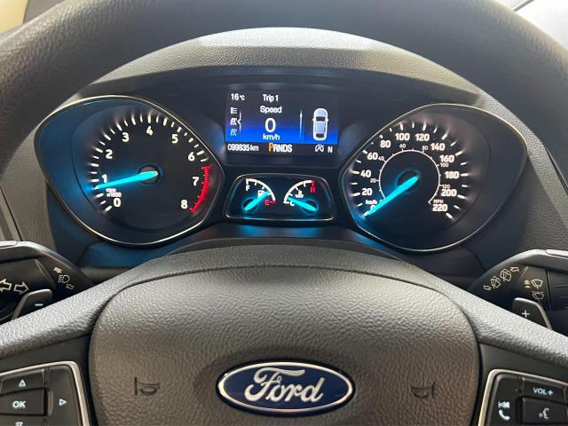 2017 Ford Escape SE+APPLEPLAY+GPS+CAMERA+SENSORS+Heated Seats Photo14