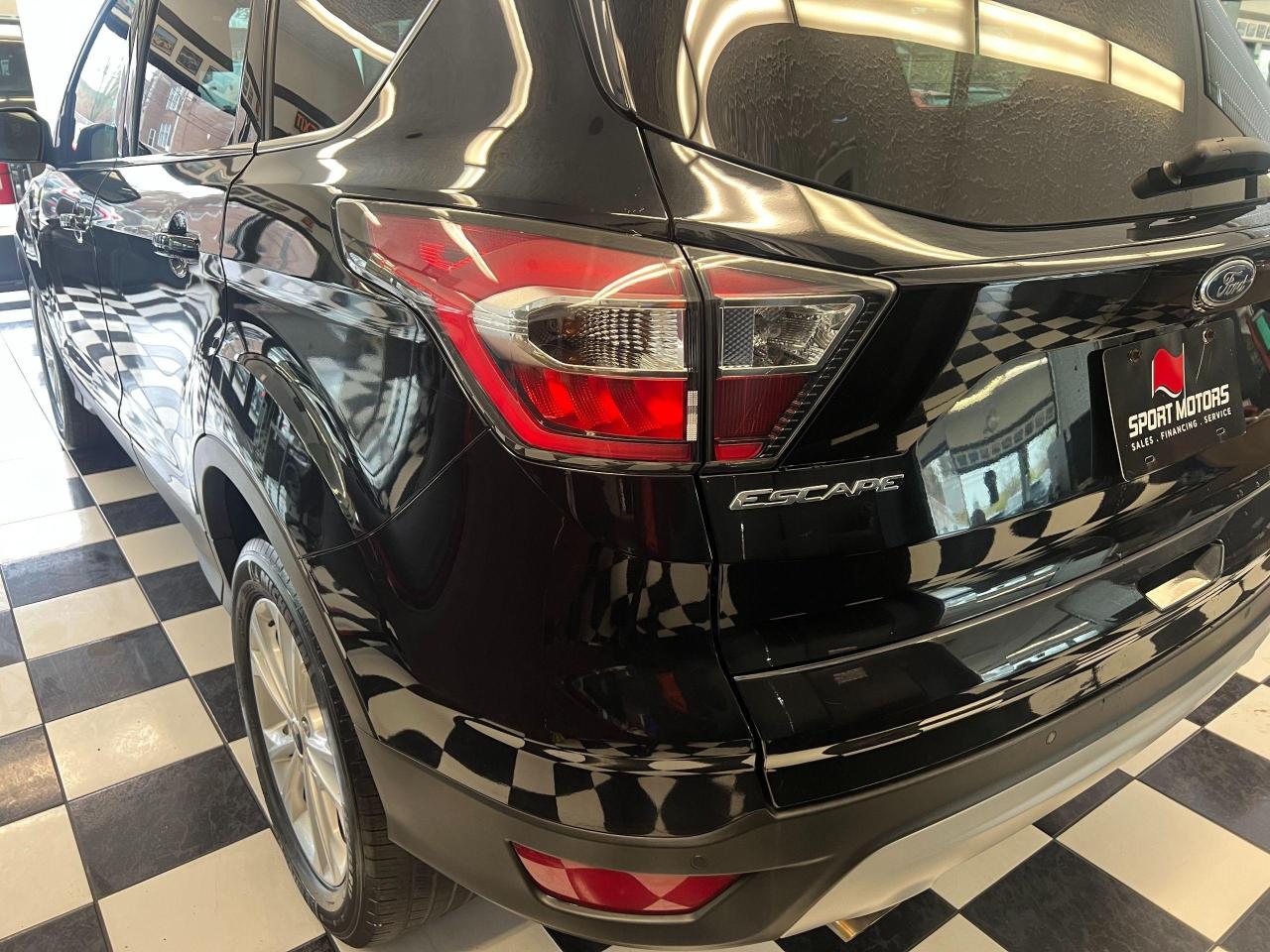 2017 Ford Escape SE+APPLEPLAY+GPS+CAMERA+SENSORS+Heated Seats Photo93