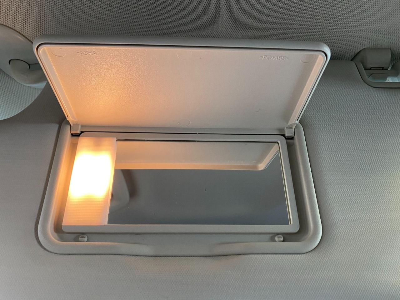 2017 Ford Escape SE+APPLEPLAY+GPS+CAMERA+SENSORS+Heated Seats - Photo #40
