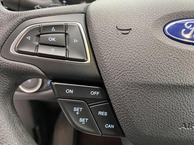 2017 Ford Escape SE+APPLEPLAY+GPS+CAMERA+SENSORS+Heated Seats Photo43