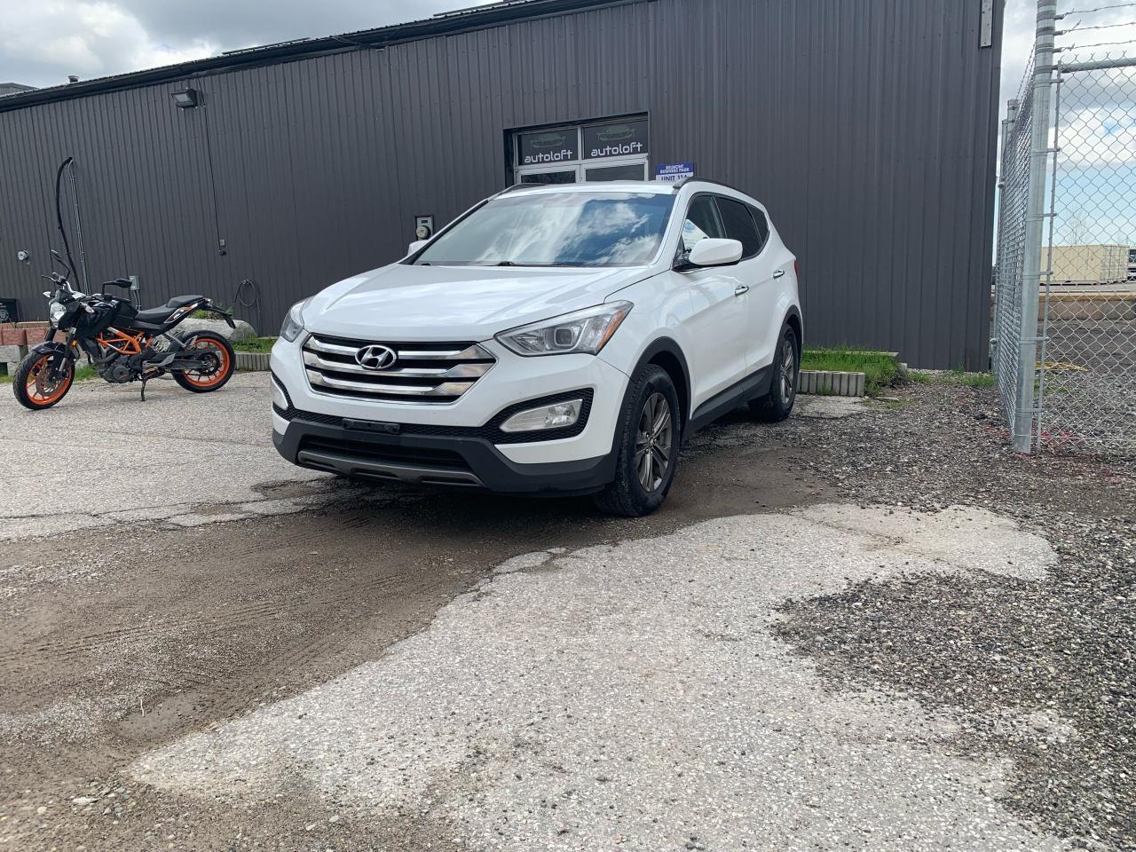 Used 2013 Hyundai Santa Fe Premium for sale in Belmont, ON