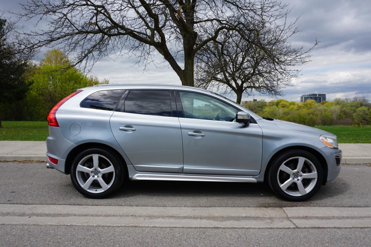 2010 Volvo XC60 RARE / R-DESIGN / T6 / LOW KM'S / STUNNING SHAPE Photo4