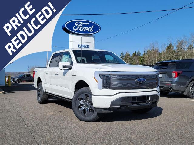 Image - 2023 Ford F-150 Lightning LARIAT 4WD SuperCrew 5.5' Box