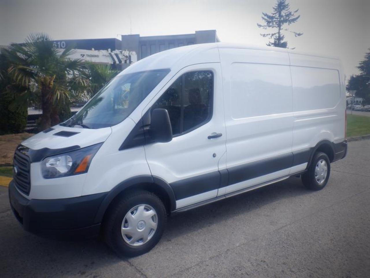 Used 2018 Ford Transit 250 Cargo Van Medium Roof 148-inch. WheelBase for sale in Burnaby, BC